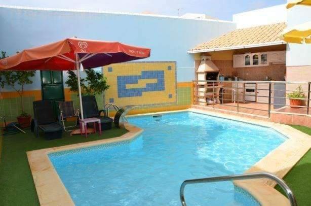 Praia Guest House Ngoại thất bức ảnh