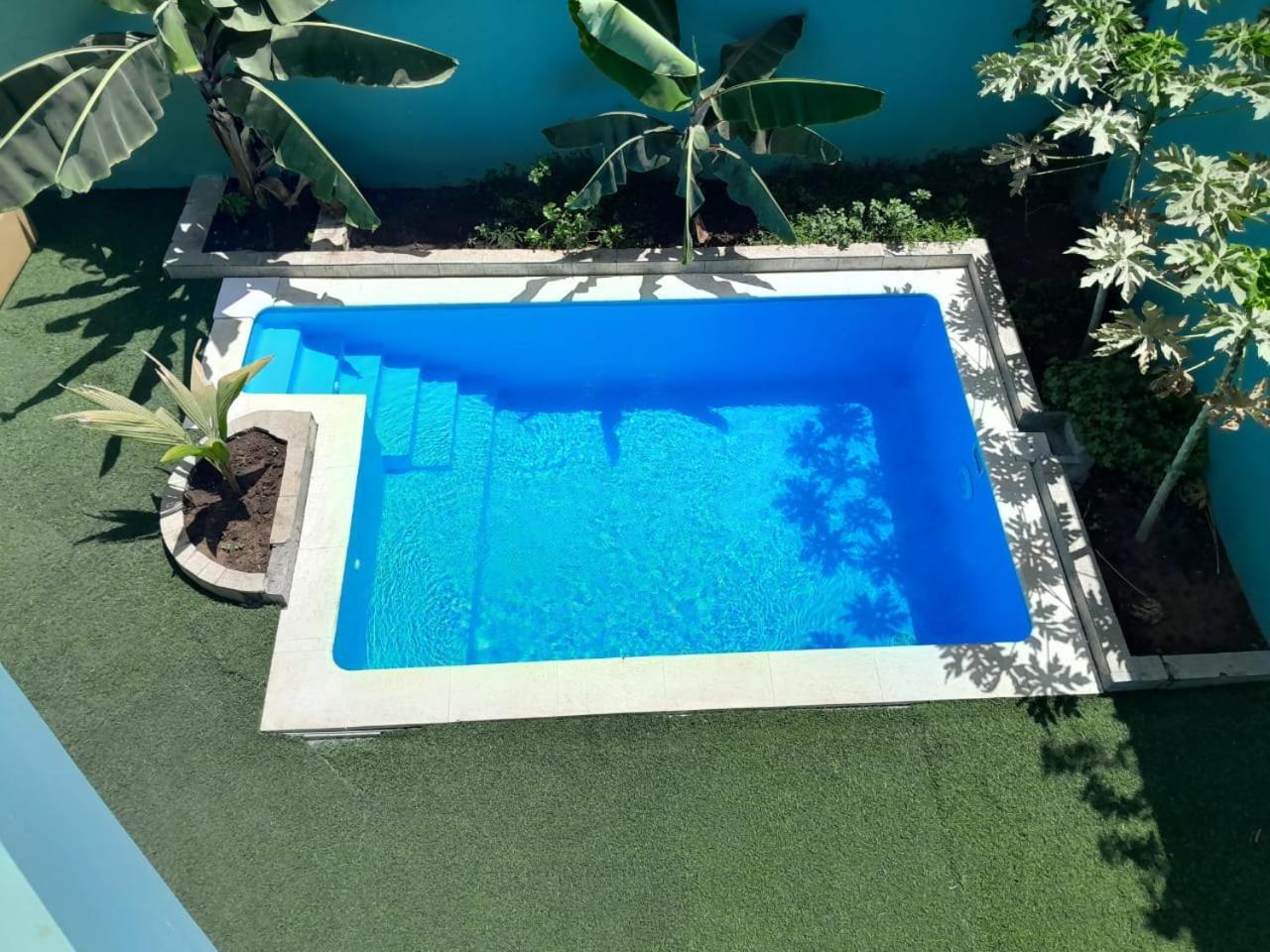 Praia Guest House Ngoại thất bức ảnh