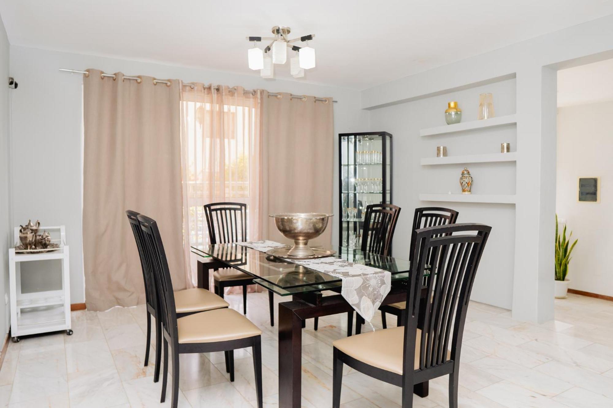 Praia Guest House Ngoại thất bức ảnh